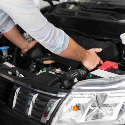 démarrer une toyota hybride